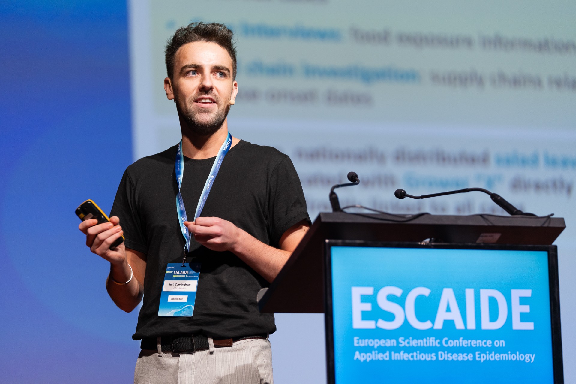 dr Neil Cunningham.jpg