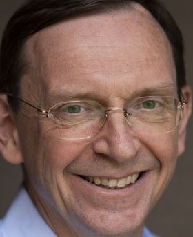 Headshot of Martin Maiden.